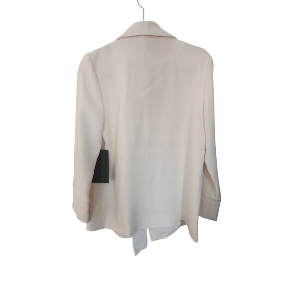 Tuckernuck Pearl White Crepe Talia Wrap Blazer Sz XS - Picture 7 of 7